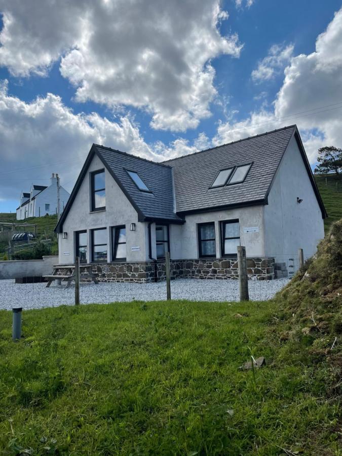 Villa The Bridge Self Catering Kilmaluag Exterior foto