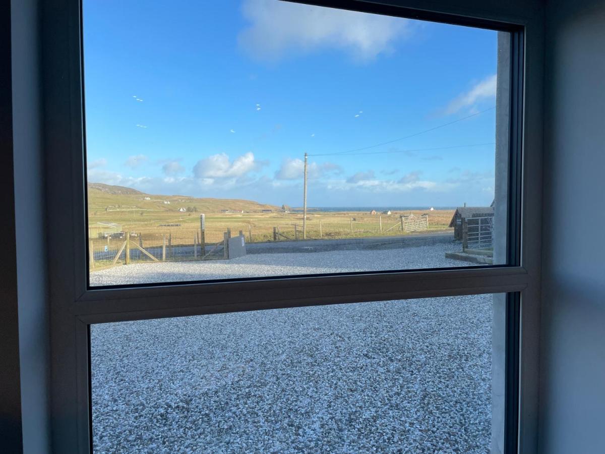 Villa The Bridge Self Catering Kilmaluag Exterior foto