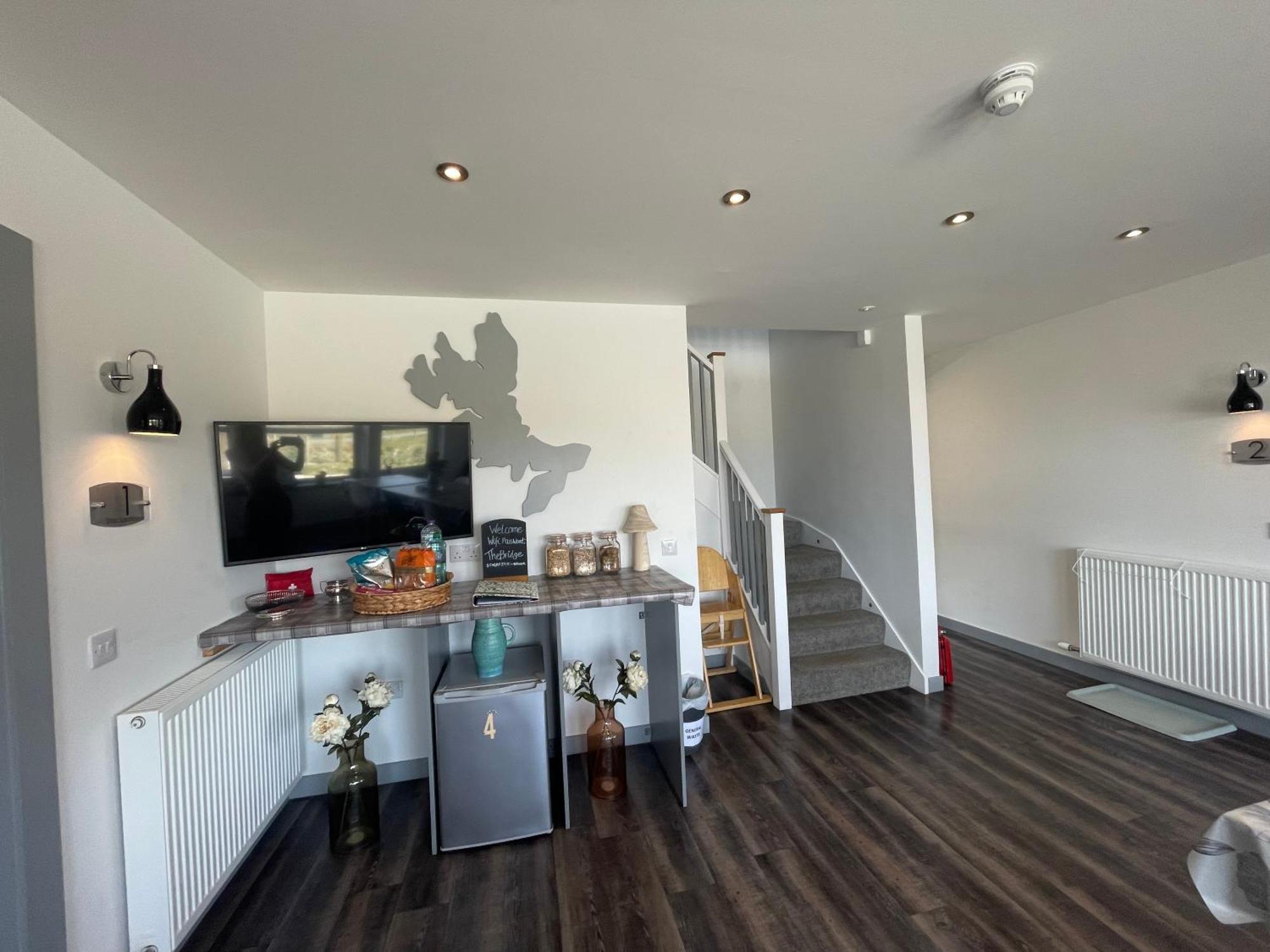 Villa The Bridge Self Catering Kilmaluag Exterior foto